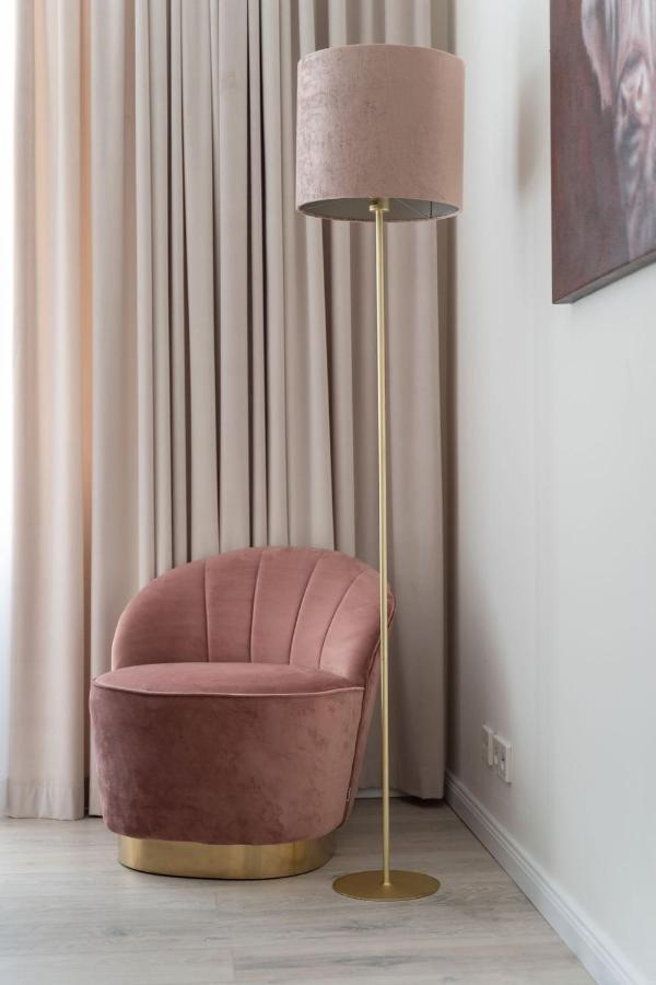Vip Apart Center Baden-Baden Bagian luar foto