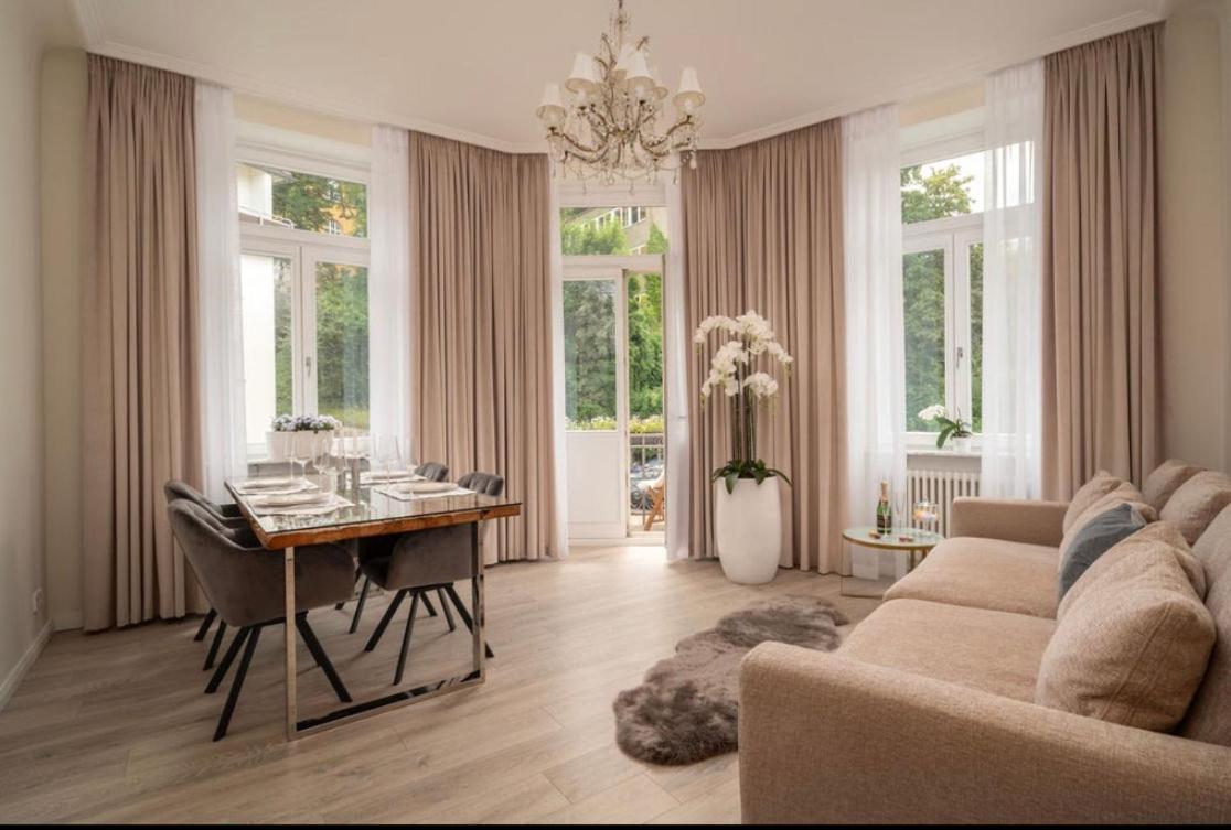Vip Apart Center Baden-Baden Bagian luar foto
